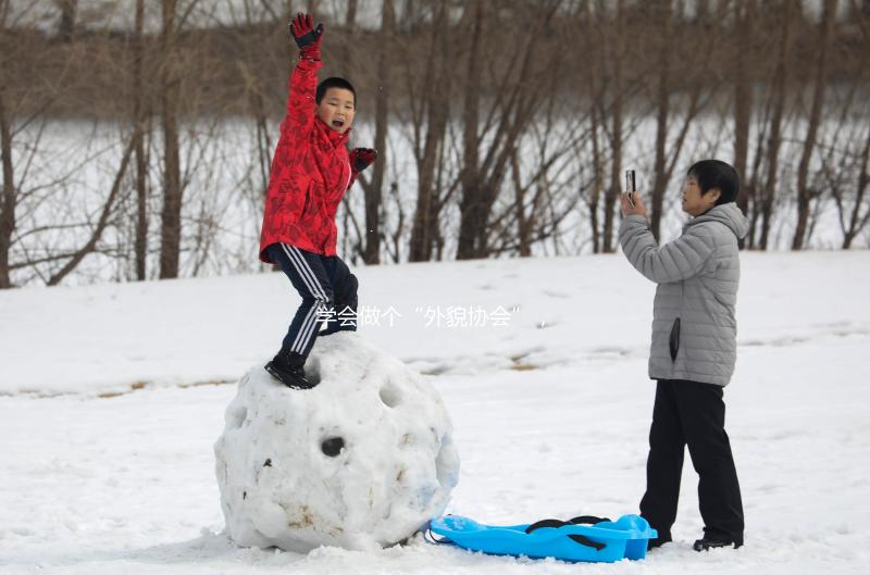 學(xué)會(huì)做個(gè)“外貌協(xié)會(huì)”，來(lái)看看移植時(shí)是如何選擇胚胎的！